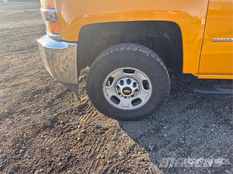 Chevrolet Silverado 2500HD Pilsētas atkritumvedēji