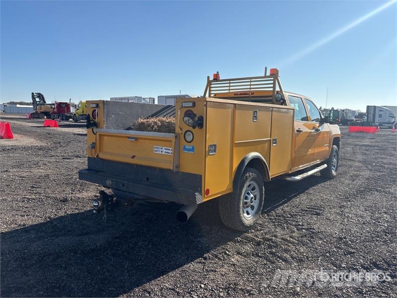 Chevrolet Silverado 2500HD Pilsētas atkritumvedēji