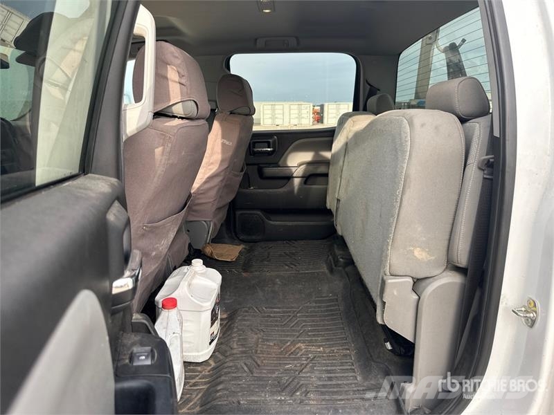 Chevrolet Silverado 2500HD WT 4x4 Crew Cab Pickup Autre fourgon / utilitaire