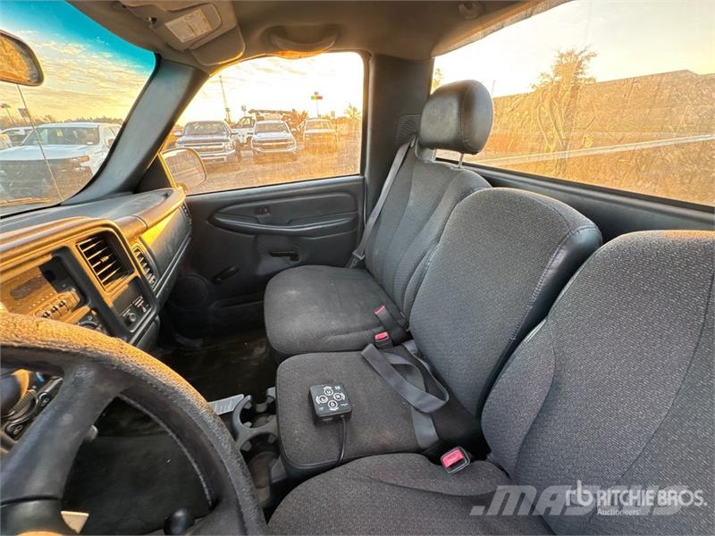 Chevrolet Silverado 2500HD Other