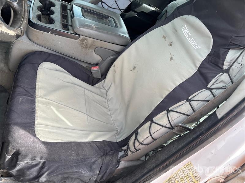 Chevrolet Silverado 2500HD Camion con sponde ribaltabili