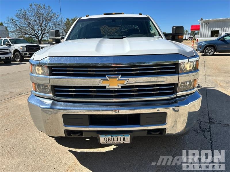 Chevrolet Silverado 2500HD 4x4 Extended Cab Pickup Drugi