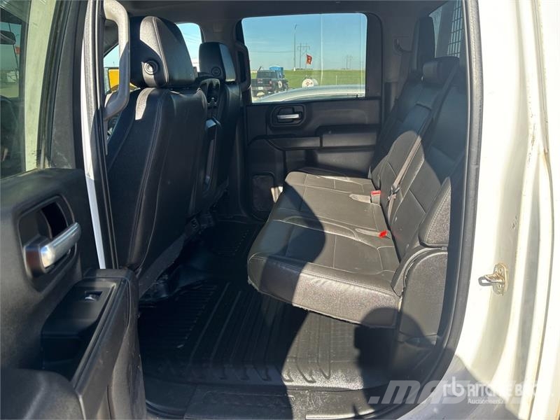 Chevrolet Silverado 2500HD Z71 4x4 Crew Cab Pickup Citi