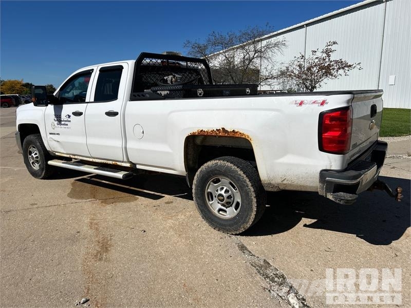 Chevrolet Silverado 2500HD 4x4 Extended Cab Pickup Drugi