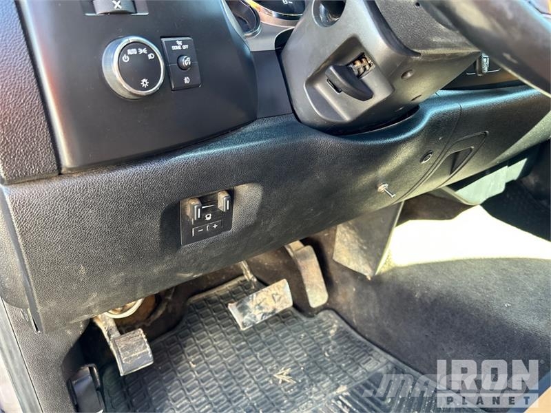Chevrolet Silverado 2500HD LT 4x4 Extended Cab Pickup Drugi