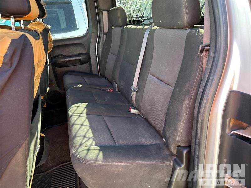 Chevrolet Silverado 2500HD LT 4x4 Extended Cab Pickup Drugi