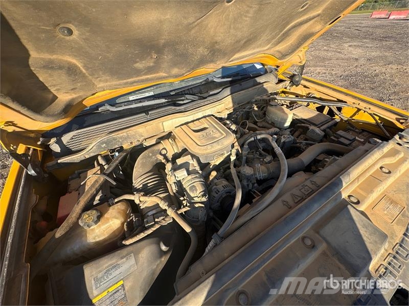 Chevrolet Silverado 2500HD Pilsētas atkritumvedēji