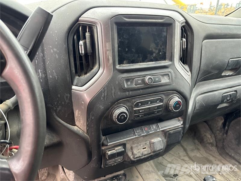 Chevrolet Silverado 2500HD Andere Transporter