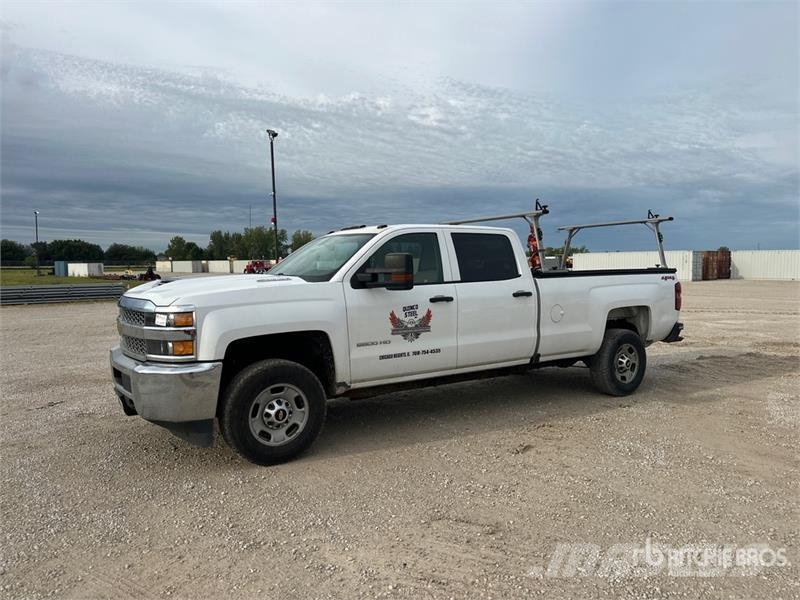 Chevrolet Silverado 2500HD WT 4x4 Crew Cab Pickup Autre fourgon / utilitaire