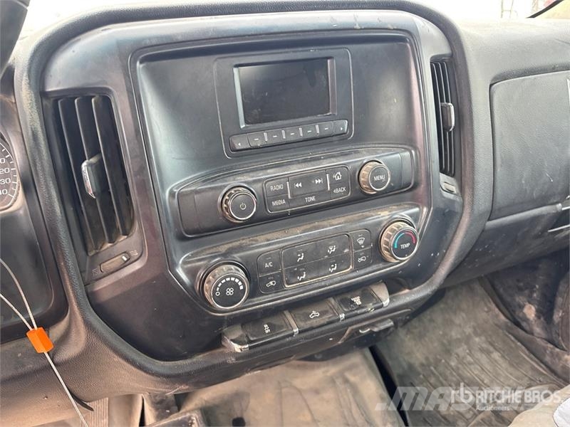 Chevrolet Silverado 2500HD Camion con sponde ribaltabili