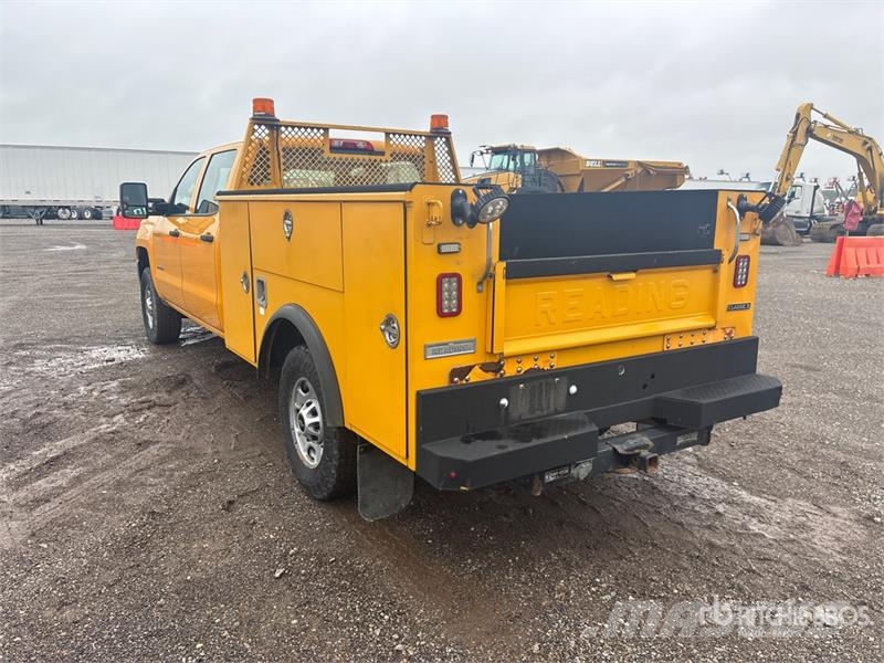 Chevrolet Silverado 2500HD 4x4 Crew Cab Utility Truck Pick up/Dropside
