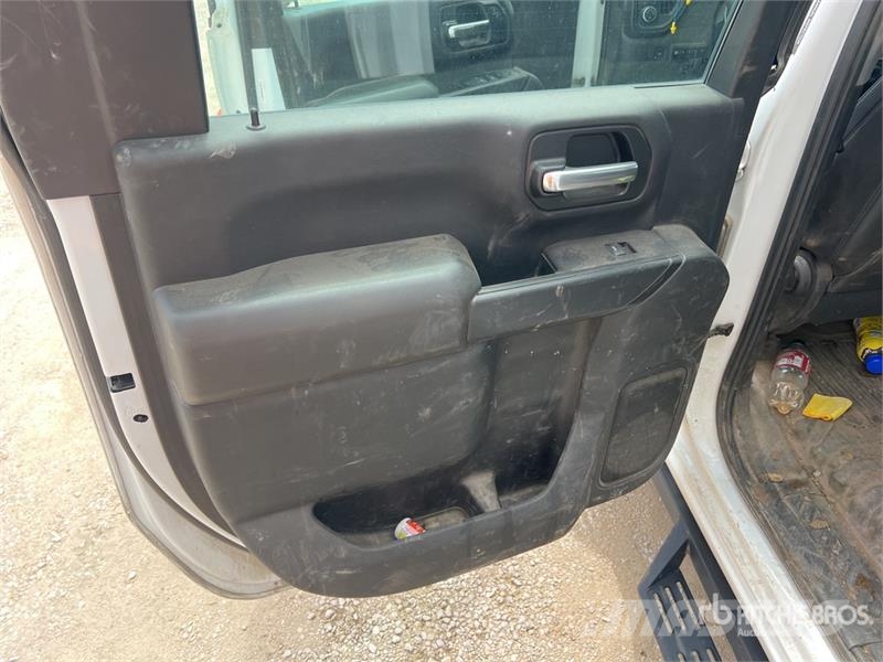 Chevrolet Silverado 2500 HD 4x4 Crew Cab Utility Truck Nakladacia/sklápacia bočnica