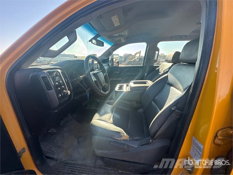 Chevrolet Silverado 2500HD Pilsētas atkritumvedēji