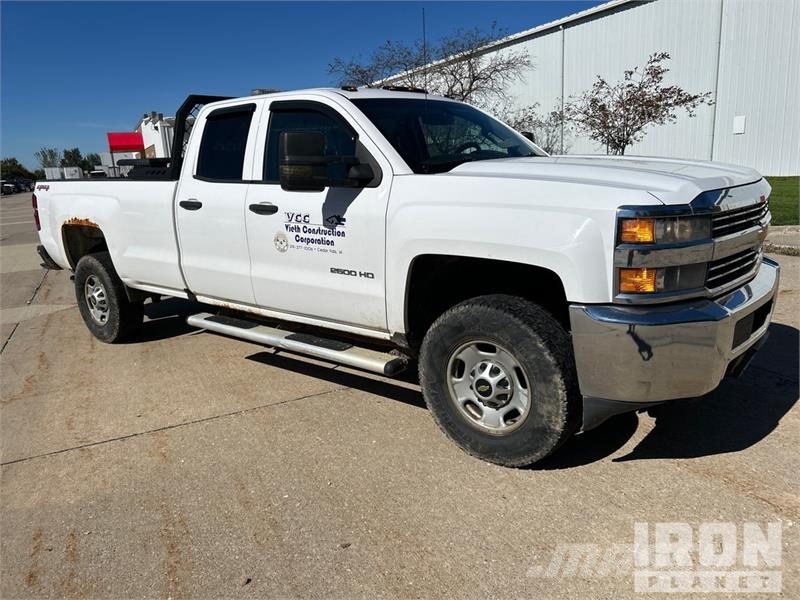 Chevrolet Silverado 2500HD 4x4 Extended Cab Pickup Drugi