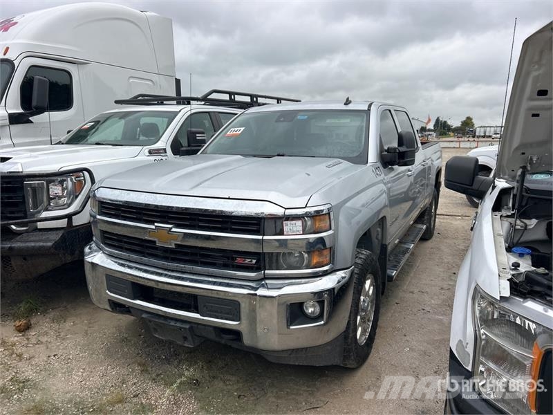 Chevrolet Silverado 2500 HD LTZ 4x4 Crew Cab Pickup (Inopera Други