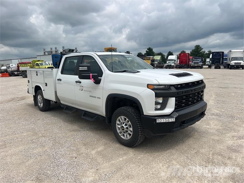 Chevrolet Silverado 2500 HD 4x4 Crew Cab Utility Truck Nakladacia/sklápacia bočnica