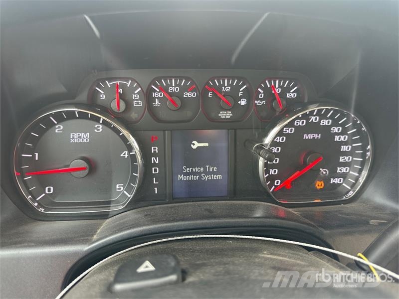 Chevrolet Silverado 2500HD WT 4x4 Crew Cab Pickup Autre fourgon / utilitaire