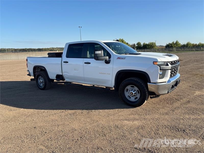 Chevrolet Silverado 2500 HD 4x4 Crew Cab Pickup Ostalo