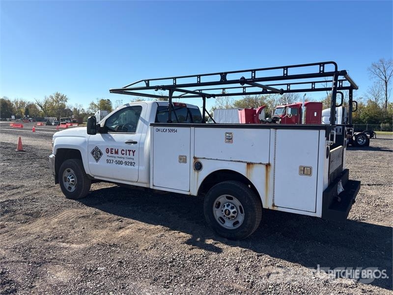 Chevrolet Silverado 2500HD 4x2 Utility Truck Utilitaire benne