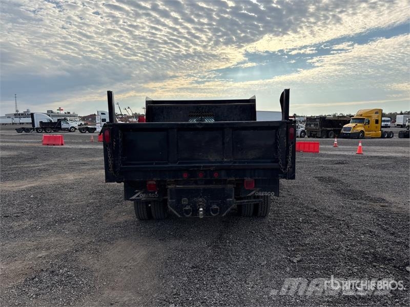 Chevrolet Silverado 3500HD 4x4 Dump Truck Damperli kamyonlar