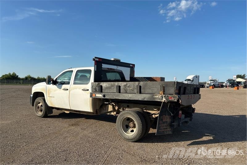 Chevrolet Silverado 3500HD Camion con sponde ribaltabili