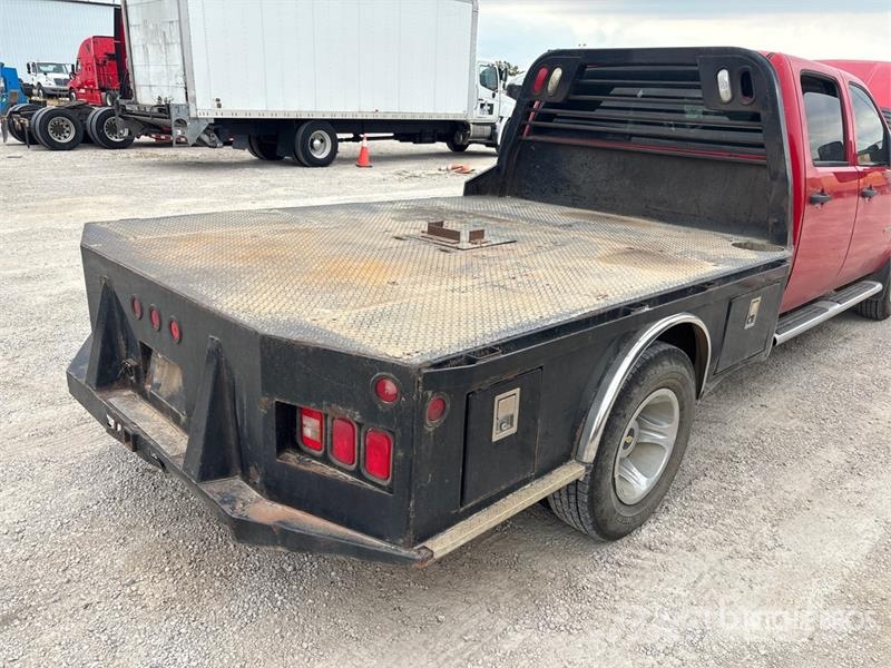 Chevrolet Silverado 3500HD 플랫베드/드롭사이드 트럭