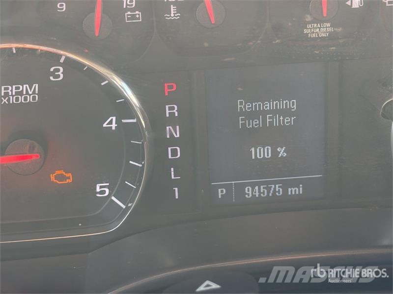 Chevrolet Silverado 5500HD 4x4 Crew Cab Utility Truck Prekucniki