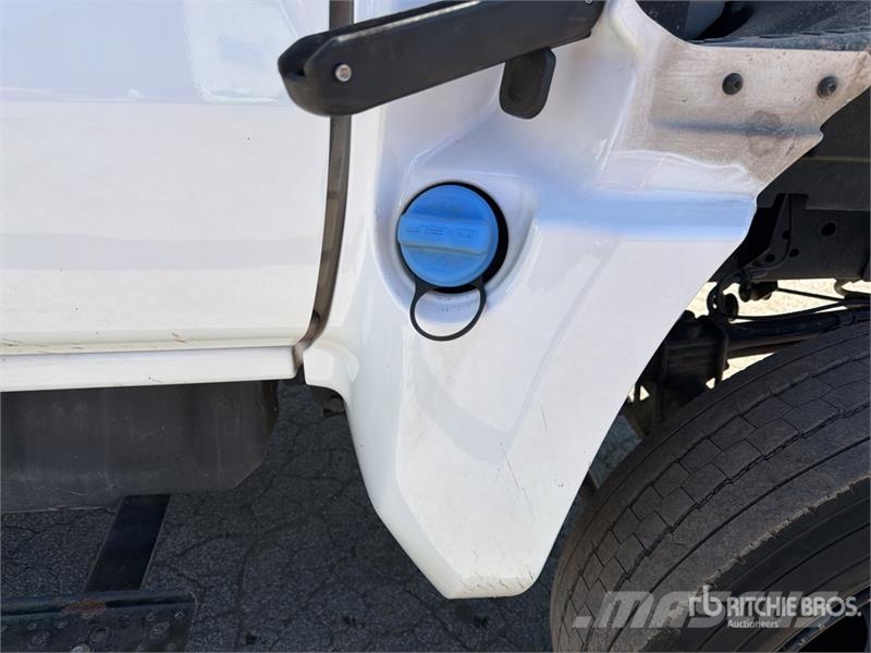 Chevrolet Silverado 5500HD 4x4 Crew Cab Utility Truck Prekucniki