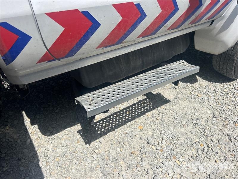 Chevrolet Silverado 6500HD 4x2 Rollback Truck Hinausautot