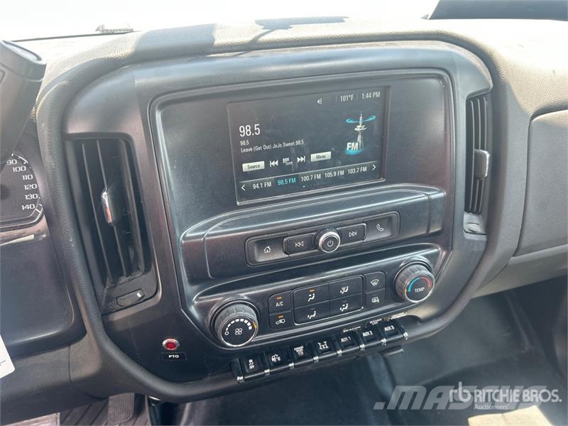 Chevrolet Silverado 6500HD 4x2 Rollback Truck Hinausautot
