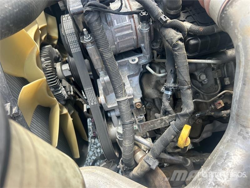 Chevrolet Silverado 6500HD 4x2 Rollback Truck Hinausautot