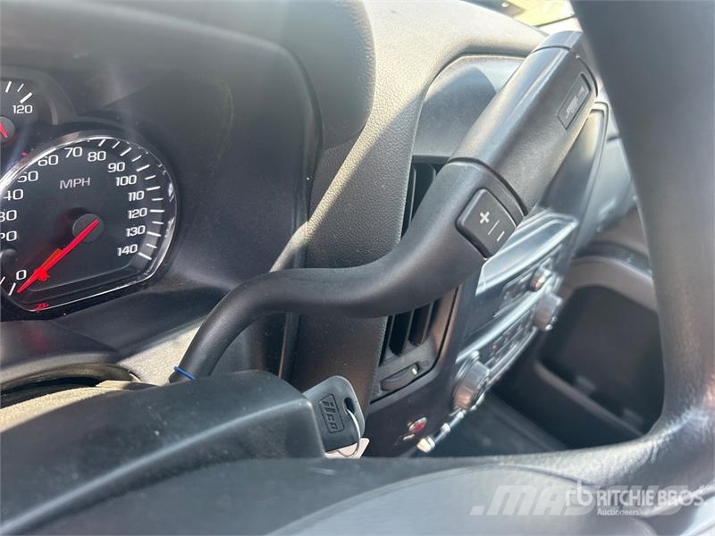 Chevrolet Silverado 6500HD 4x2 Rollback Truck Hinausautot