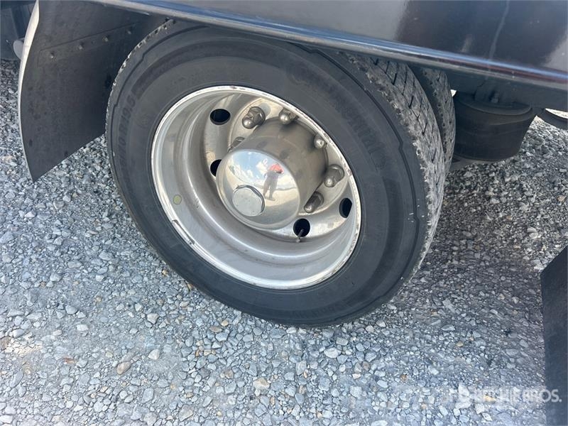 Chevrolet Silverado 6500HD 4x2 Rollback Truck Hinausautot