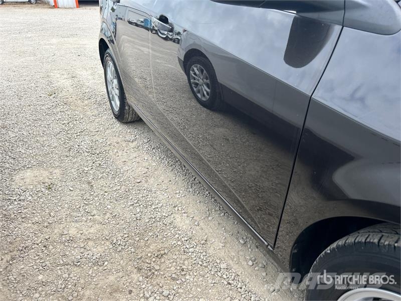 Chevrolet SONIC LT Automobile Αυτοκίνητα