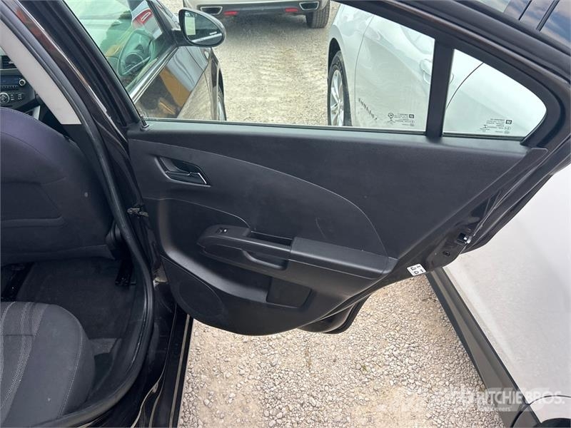 Chevrolet SONIC LT Automobile Αυτοκίνητα