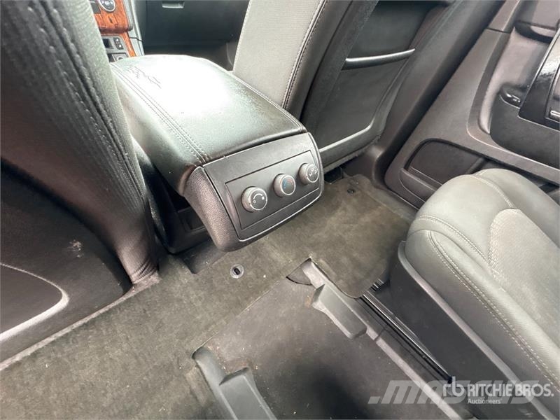 Chevrolet Traverse 2WD SUV Αυτοκίνητα