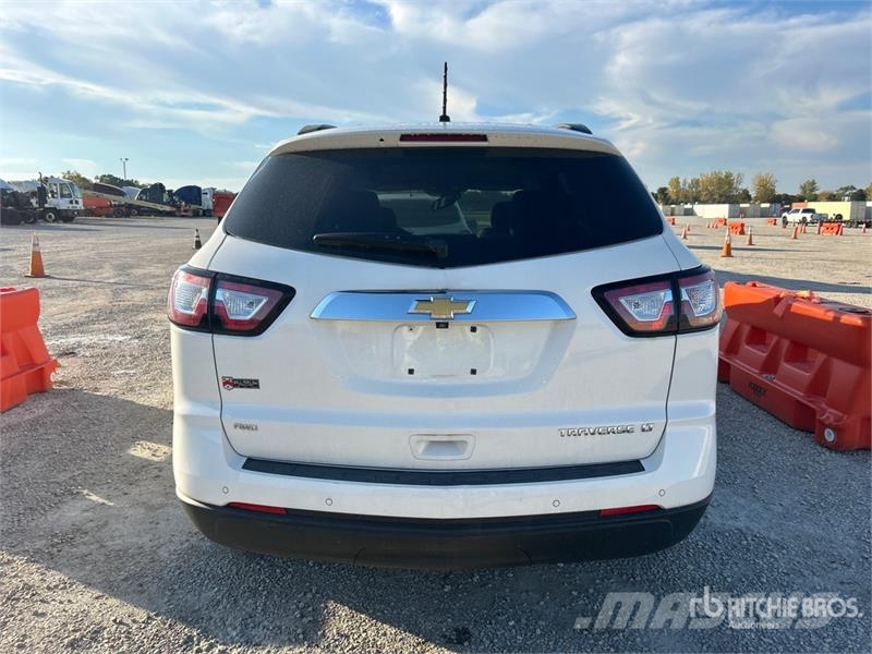 Chevrolet Traverse LT AWD Automobile Personbilar
