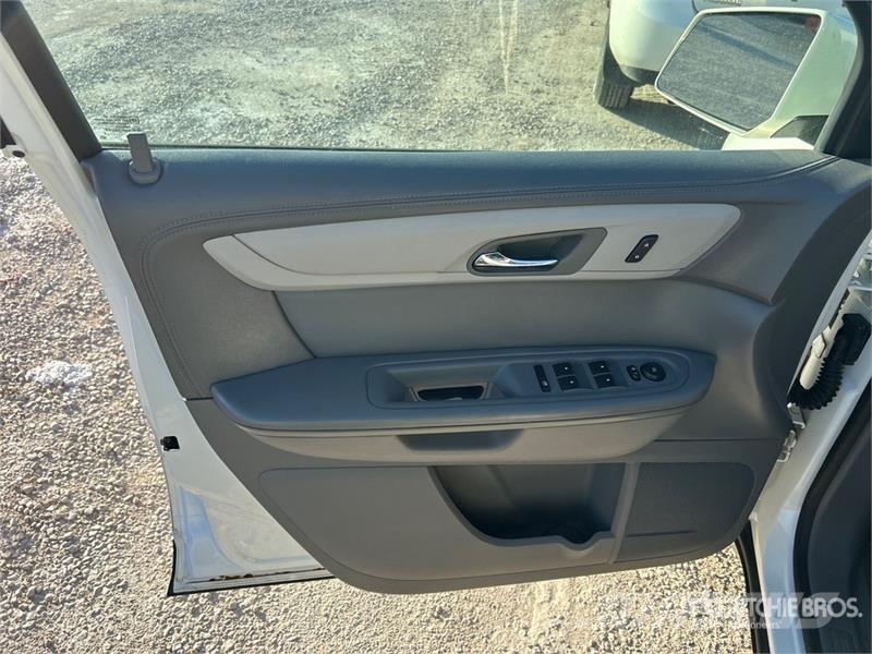 Chevrolet Traverse LT AWD Automobile Personbilar