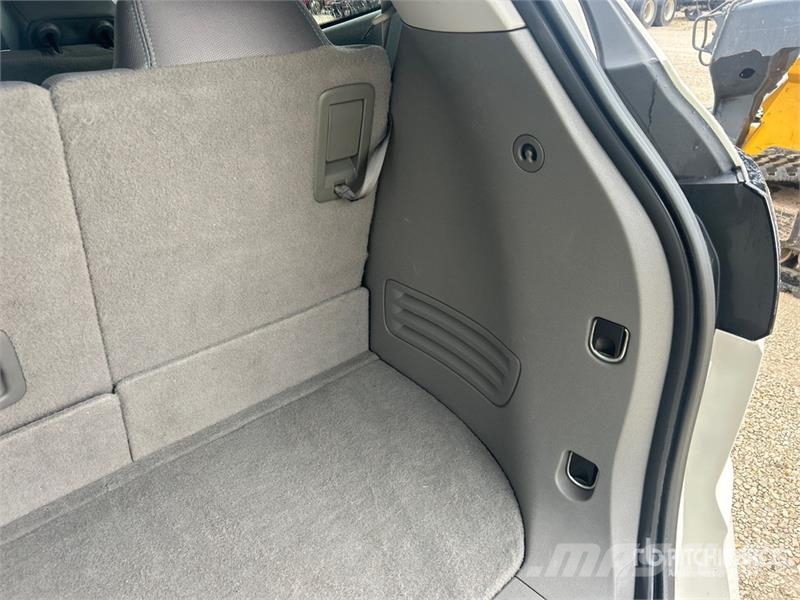 Chevrolet Traverse LT AWD Automobile Henkilöautot