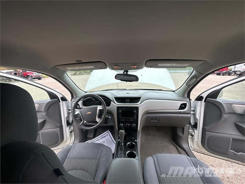 Chevrolet Traverse LT AWD Automobile Henkilöautot