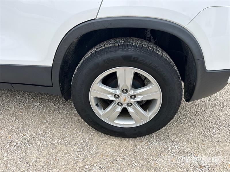 Chevrolet Trax 2WD SUV Carros