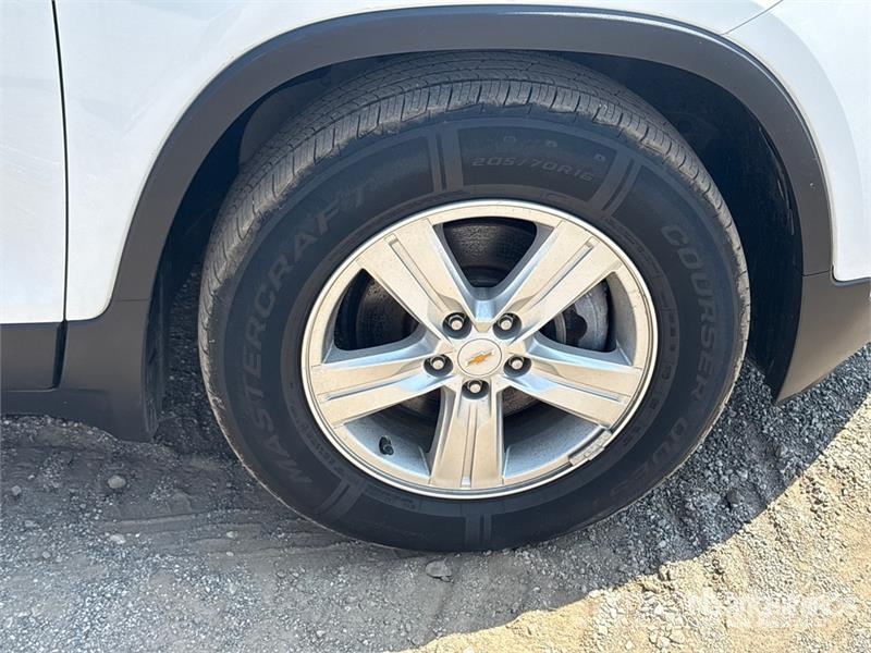 Chevrolet Trax 2WD SUV سيارات