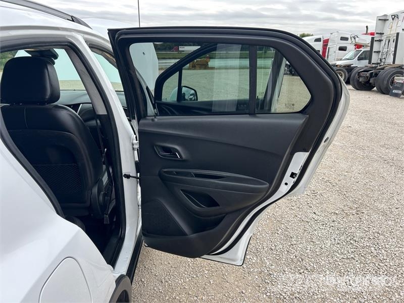 Chevrolet Trax 2WD SUV Carros