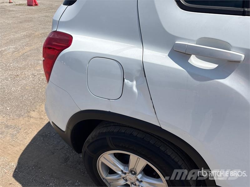 Chevrolet Trax 2WD SUV سيارات