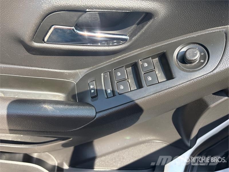 Chevrolet Trax 2WD SUV سيارات