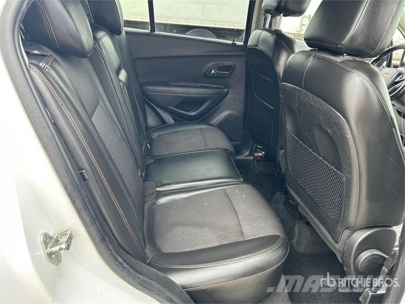 Chevrolet Trax 2WD SUV Carros