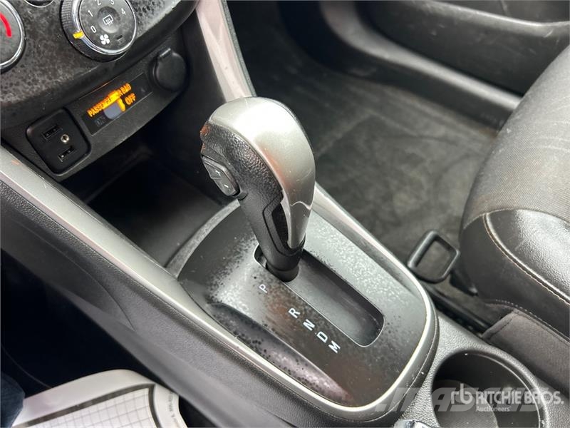 Chevrolet Trax 2WD SUV Carros