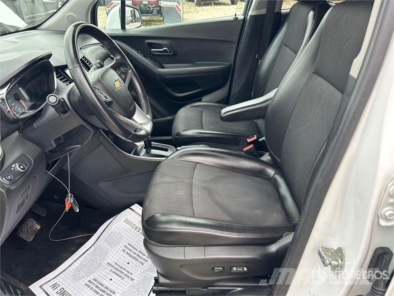 Chevrolet Trax 2WD SUV Carros