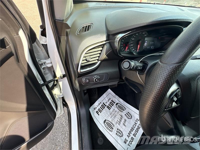 Chevrolet Trax 2WD SUV سيارات