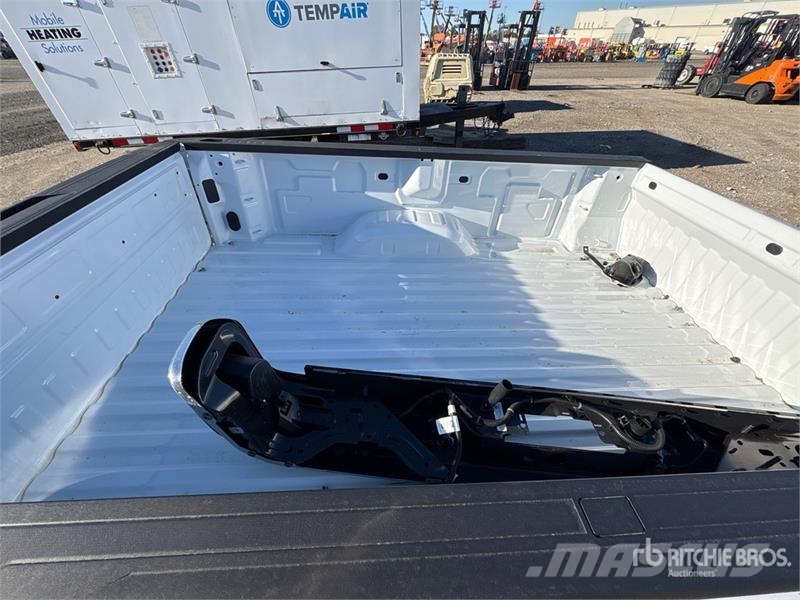 Chevrolet Truck Bed 운송 장비 - 기타